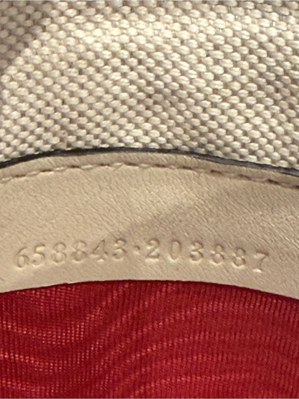 Authentic Gucci Cream Leather Zip Pouch with Red Double G Logo